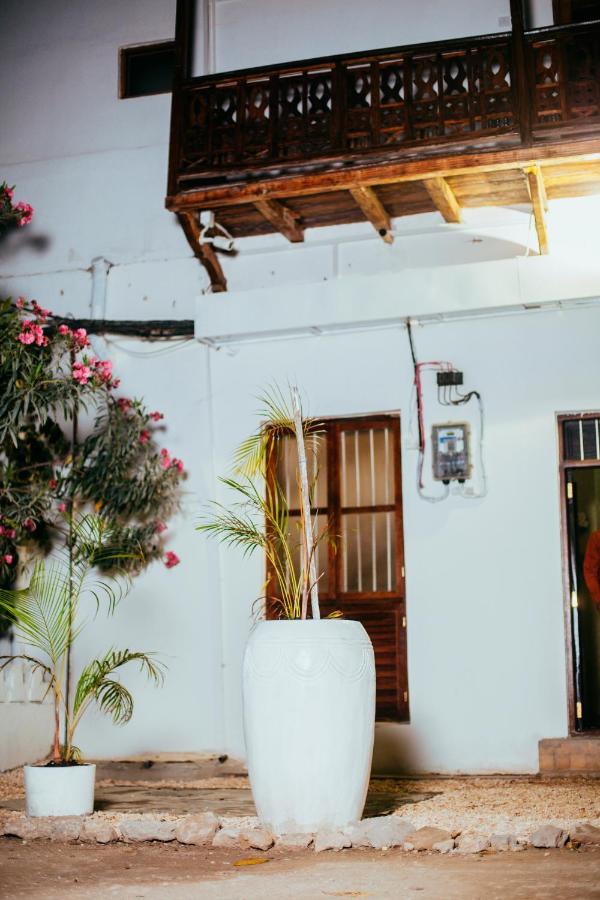 Plumeria Motel - Stone Town Zanzibar Eksteriør billede